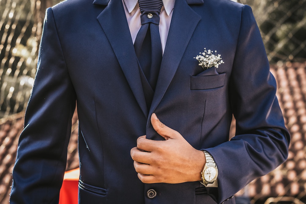 The Groom’s Guide to Wedding Day Accessories: Beyond the Basics